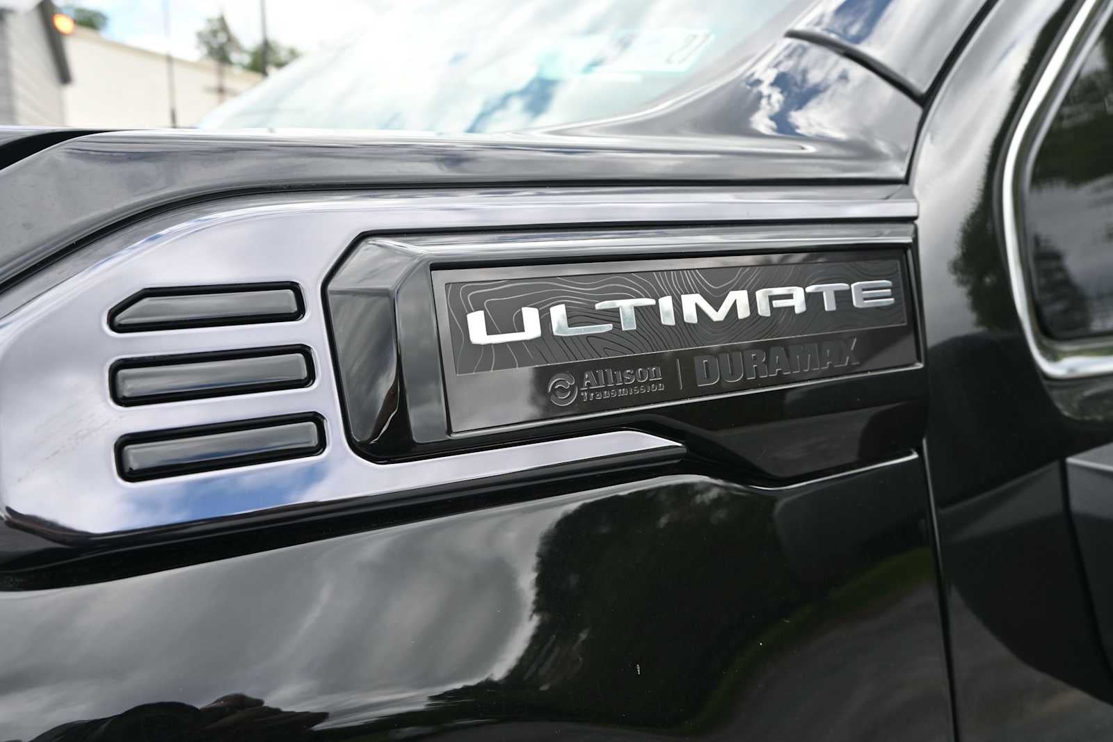 2026 GMC Sierra 3500 HD Denali Ultimate DRW