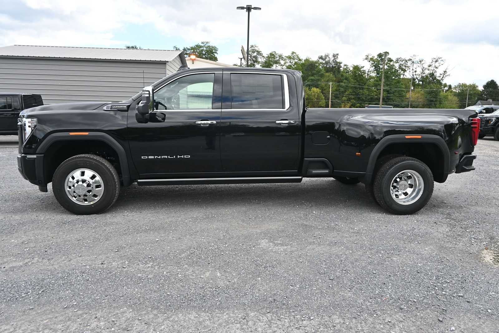 2026 GMC Sierra 3500 HD Denali Ultimate DRW
