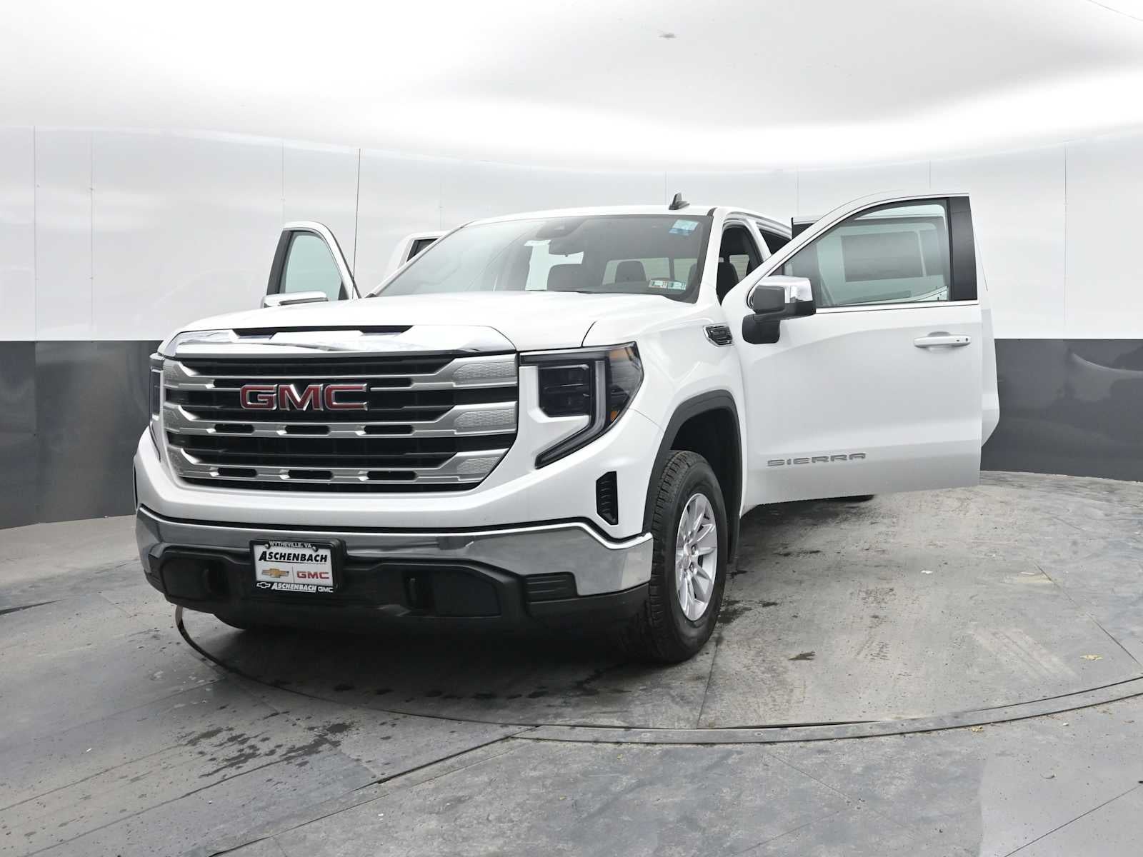 2026 GMC Sierra 1500 SLE