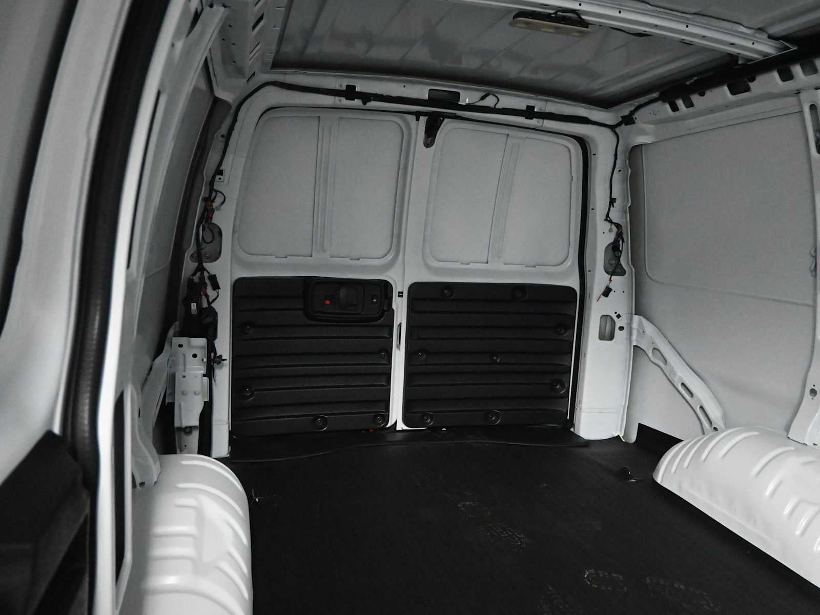 2025 GMC Savana Cargo Work Van