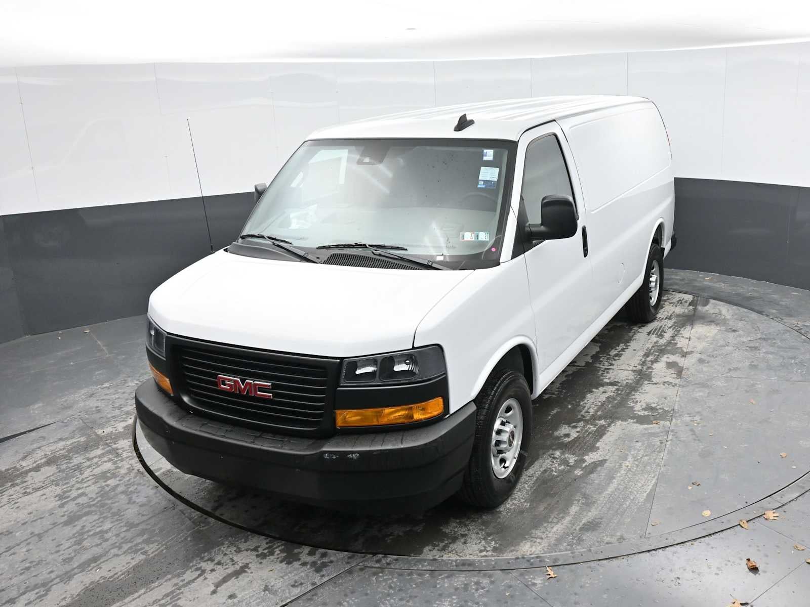 2025 GMC Savana Cargo Work Van