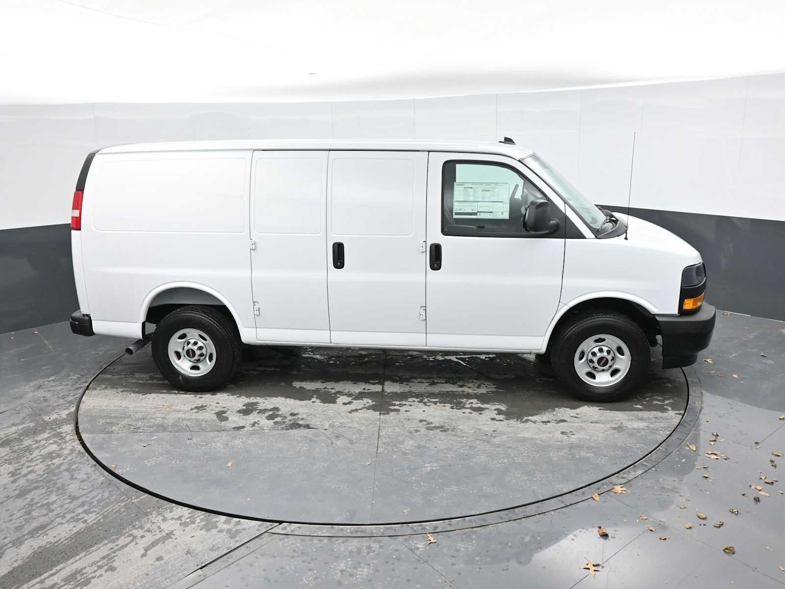 2025 GMC Savana Cargo Work Van