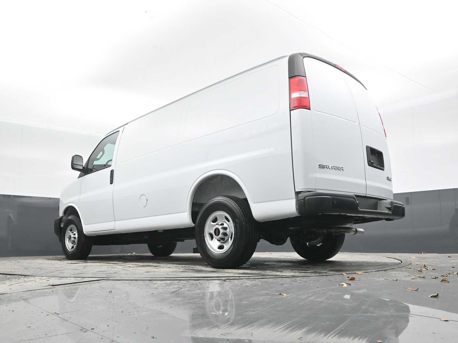 2025 GMC Savana Cargo Work Van