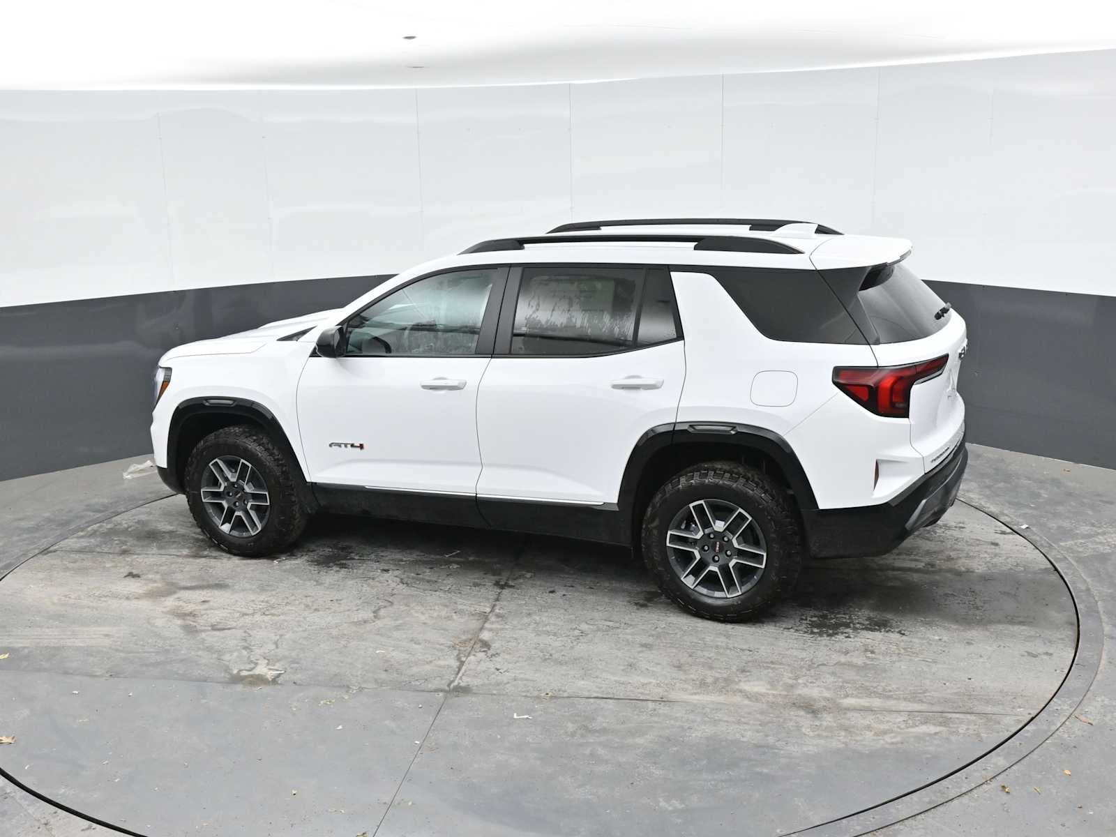2027 GMC Terrain AWD AT4