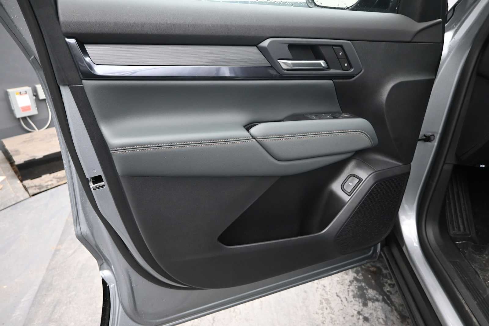 2027 GMC Terrain AWD AT4