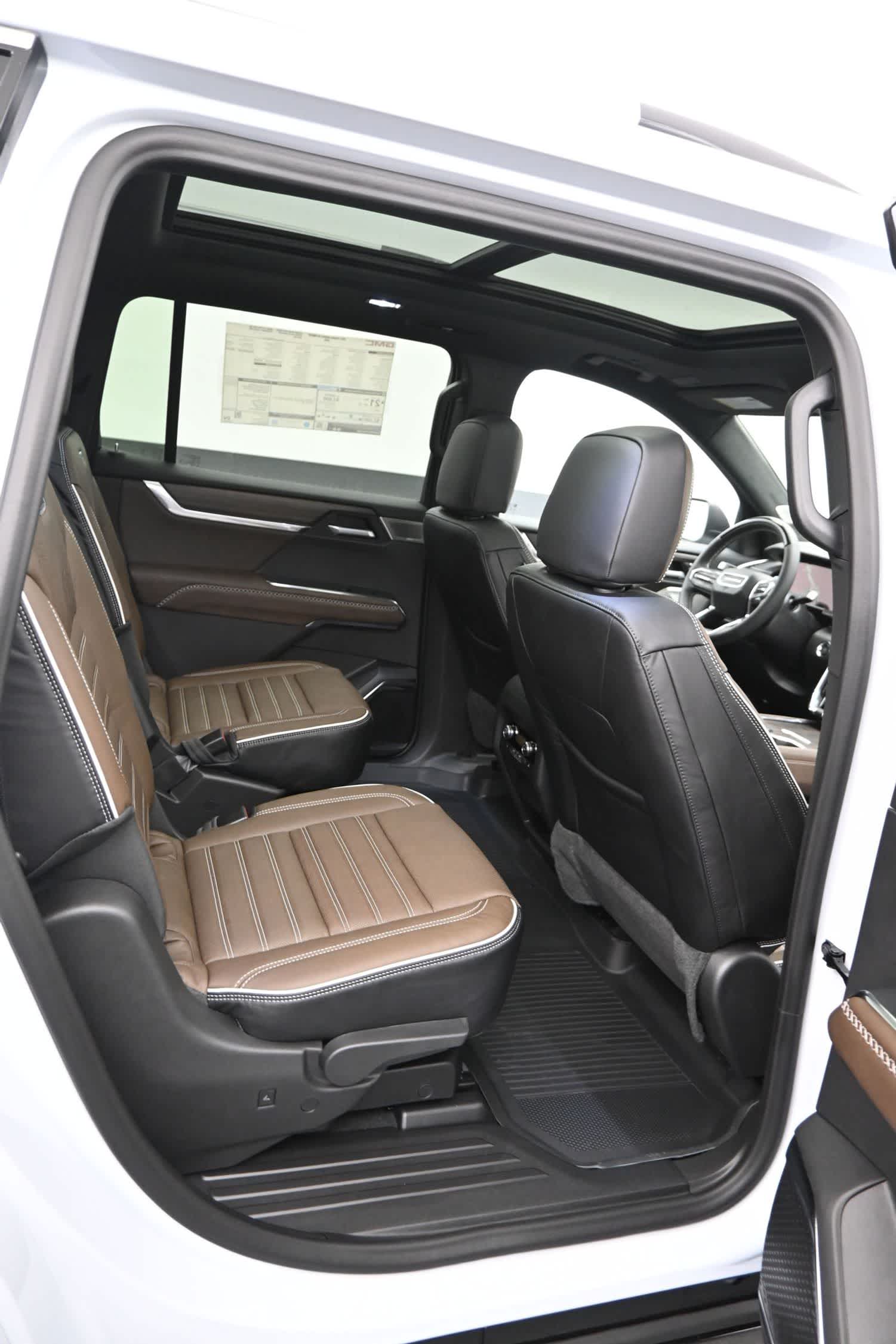 2027 GMC Acadia Denali Ultimate