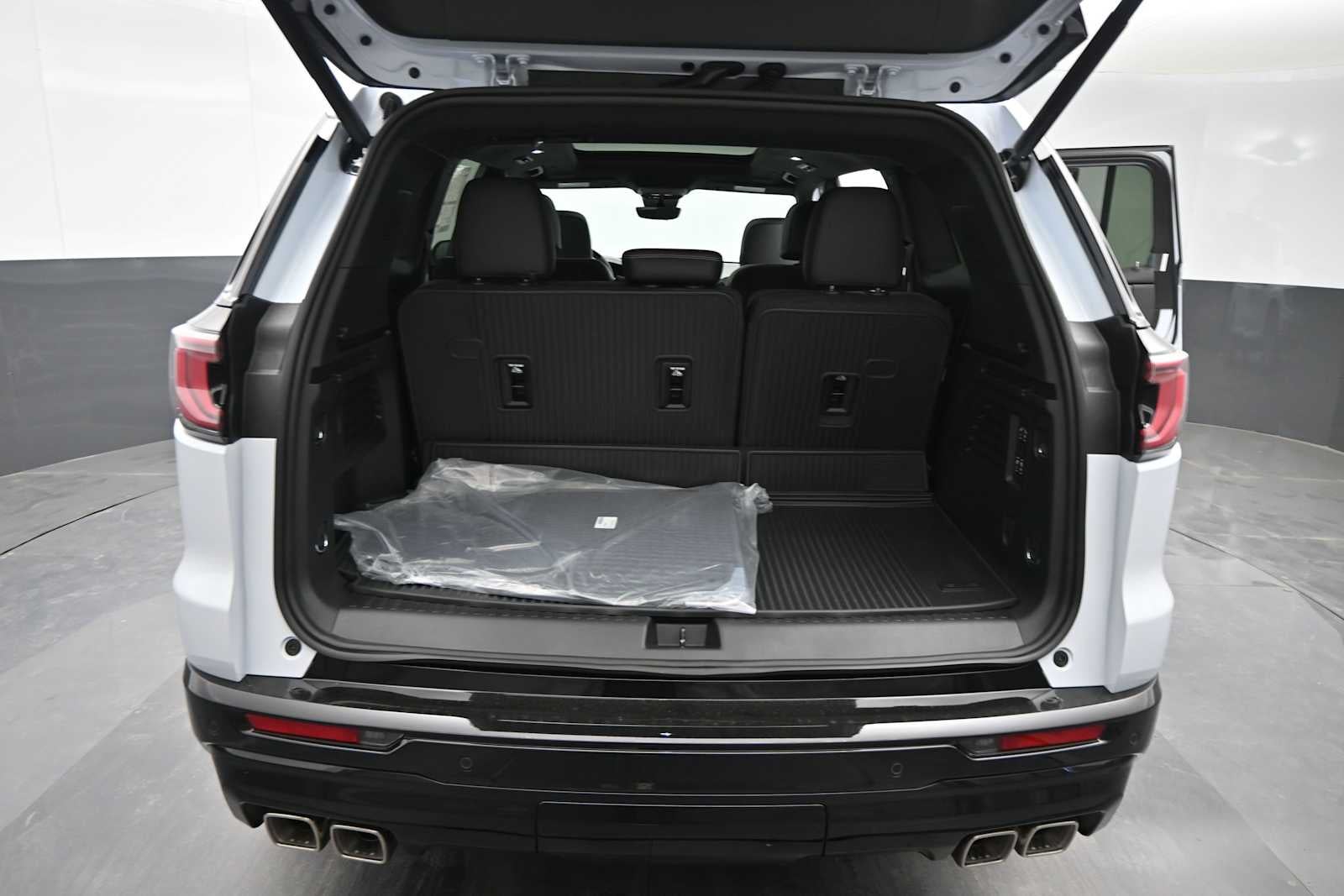 2027 GMC Acadia Denali Ultimate