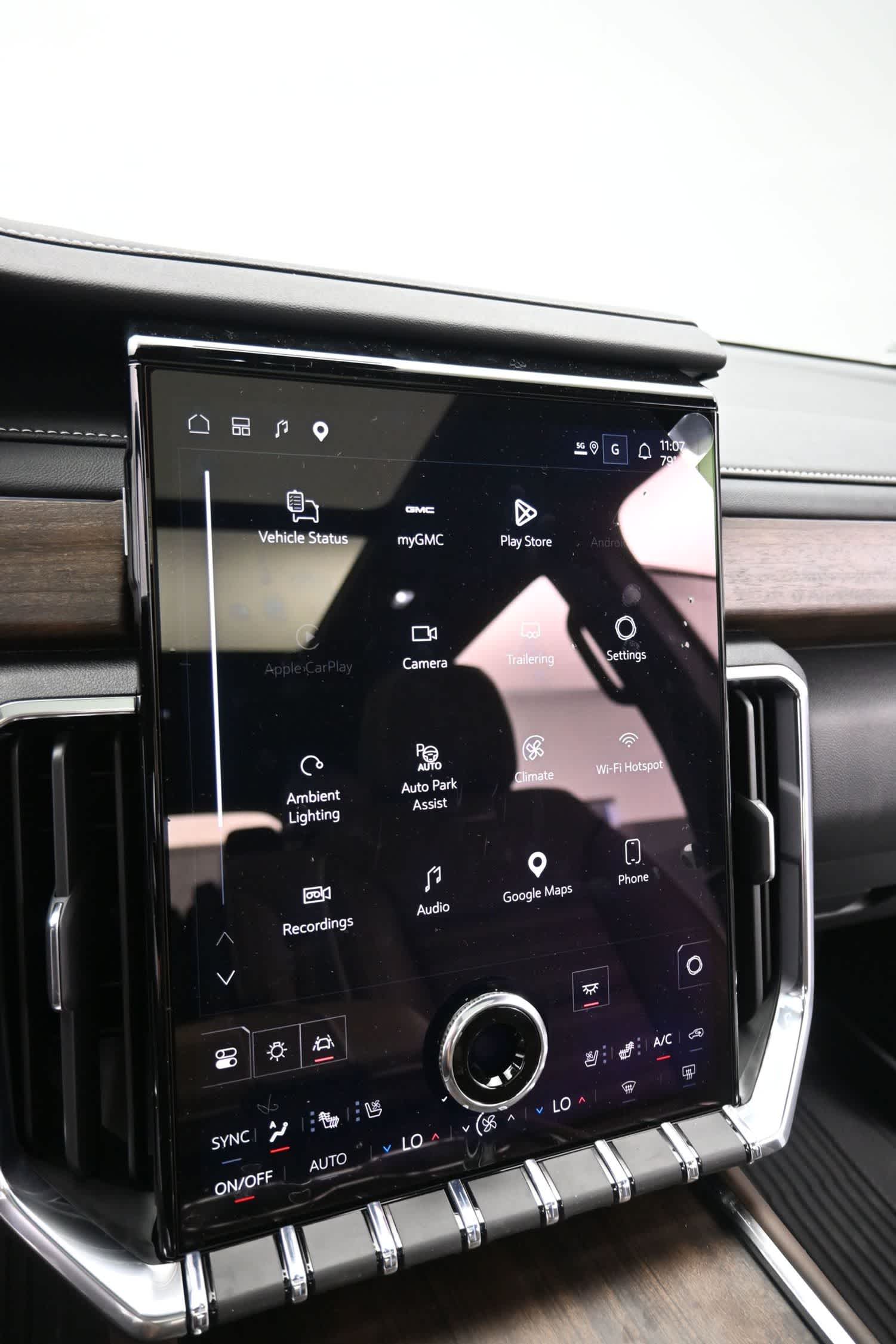 2027 GMC Acadia Denali Ultimate