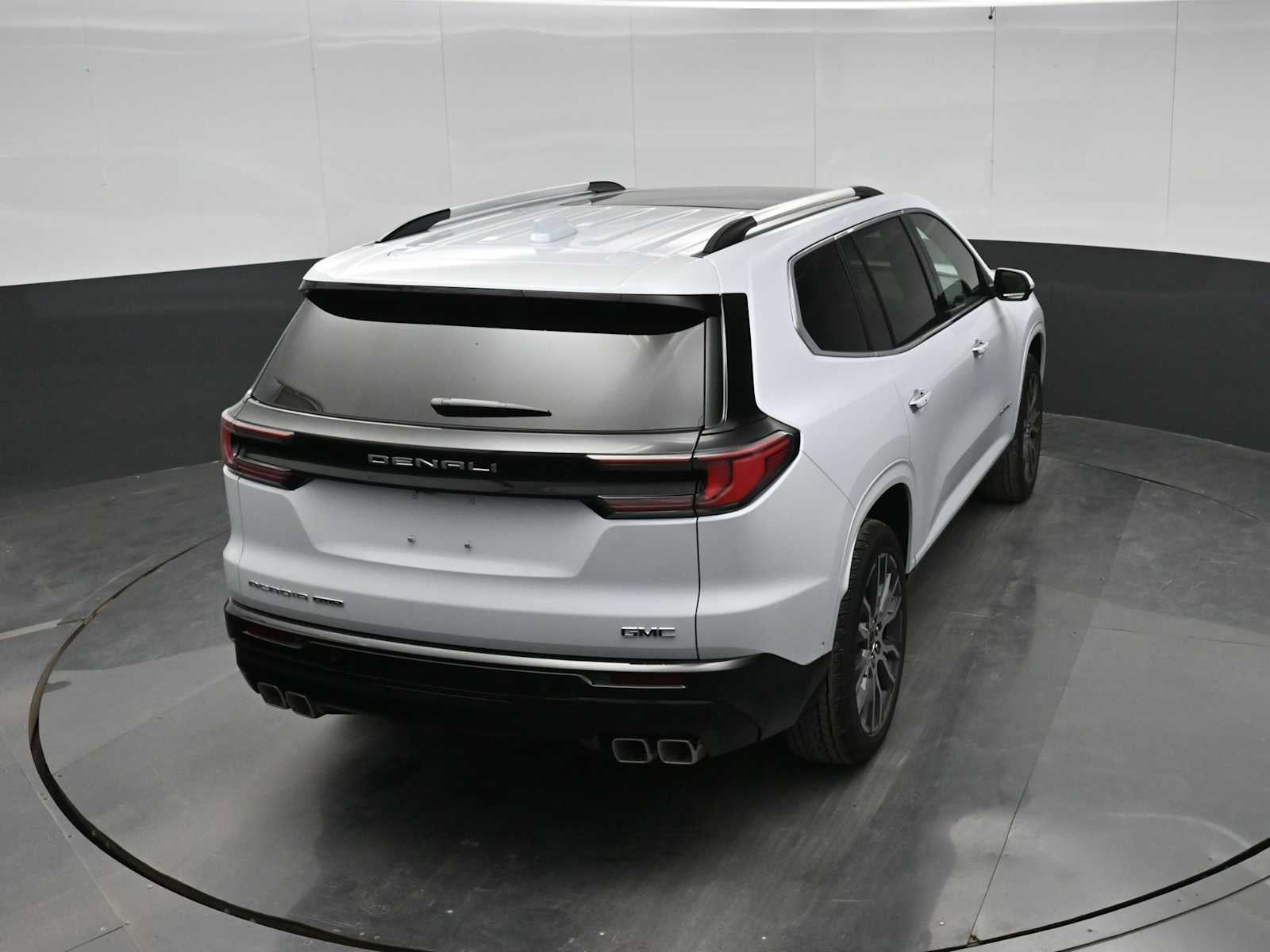 2027 GMC Acadia Denali Ultimate