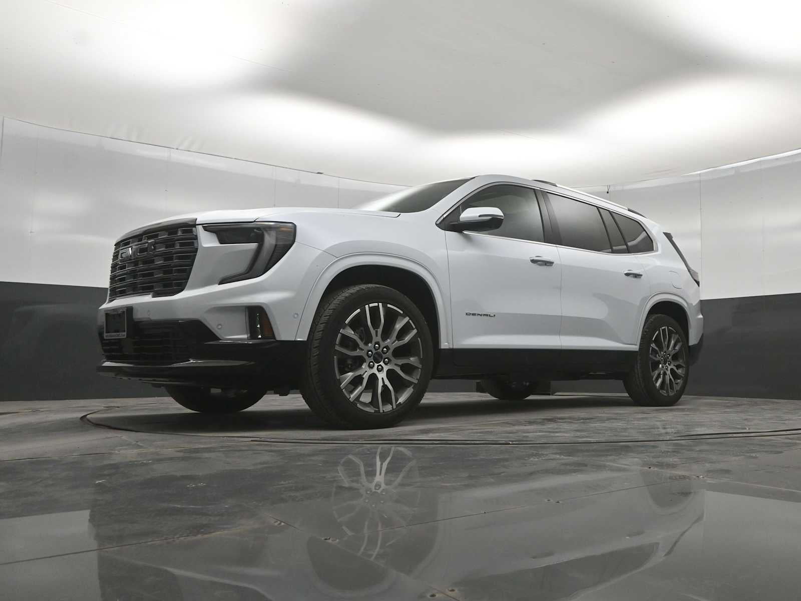 2027 GMC Acadia Denali Ultimate