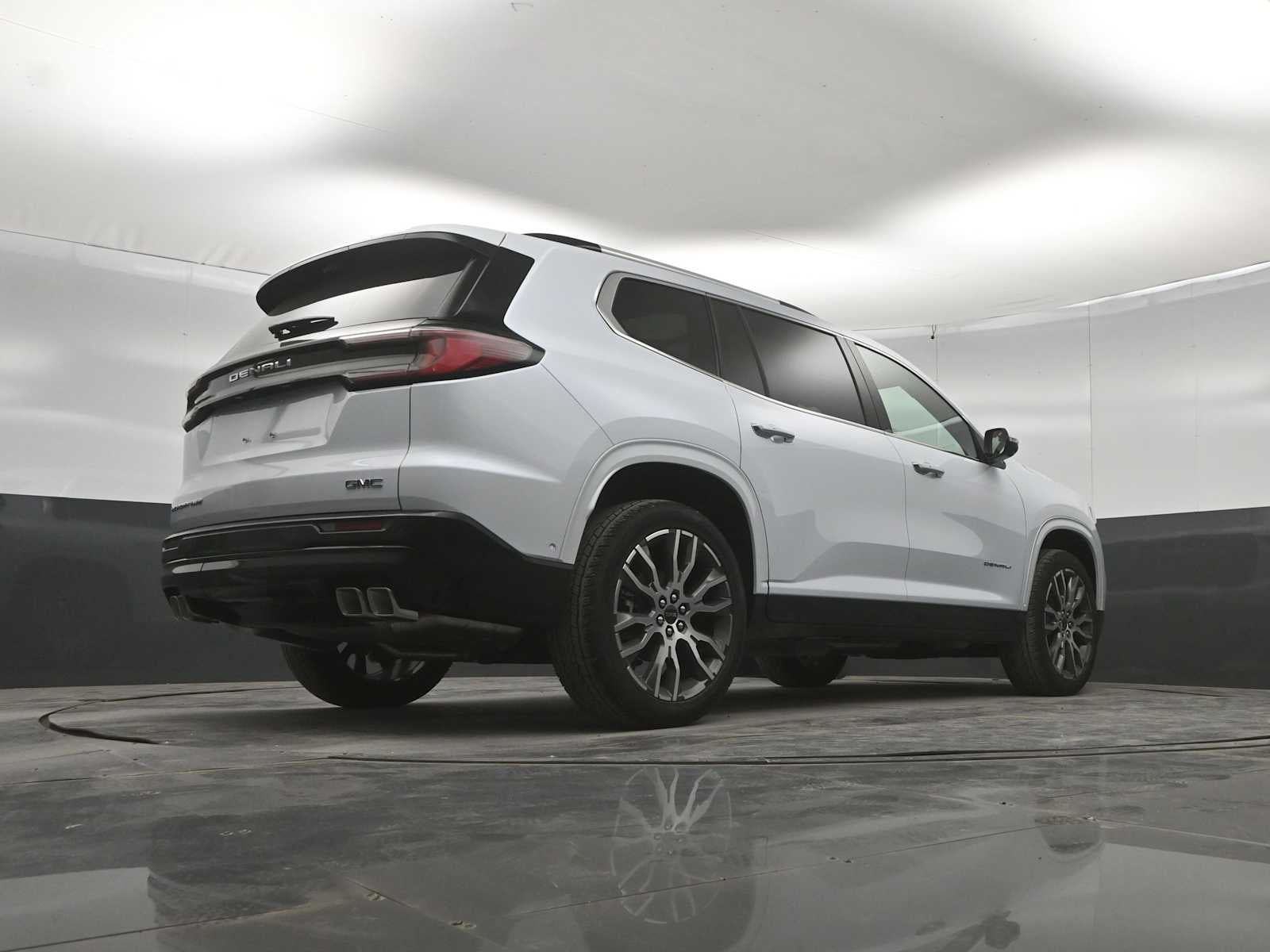 2027 GMC Acadia Denali Ultimate