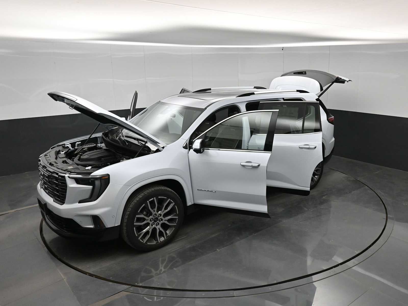 2027 GMC Acadia Denali Ultimate