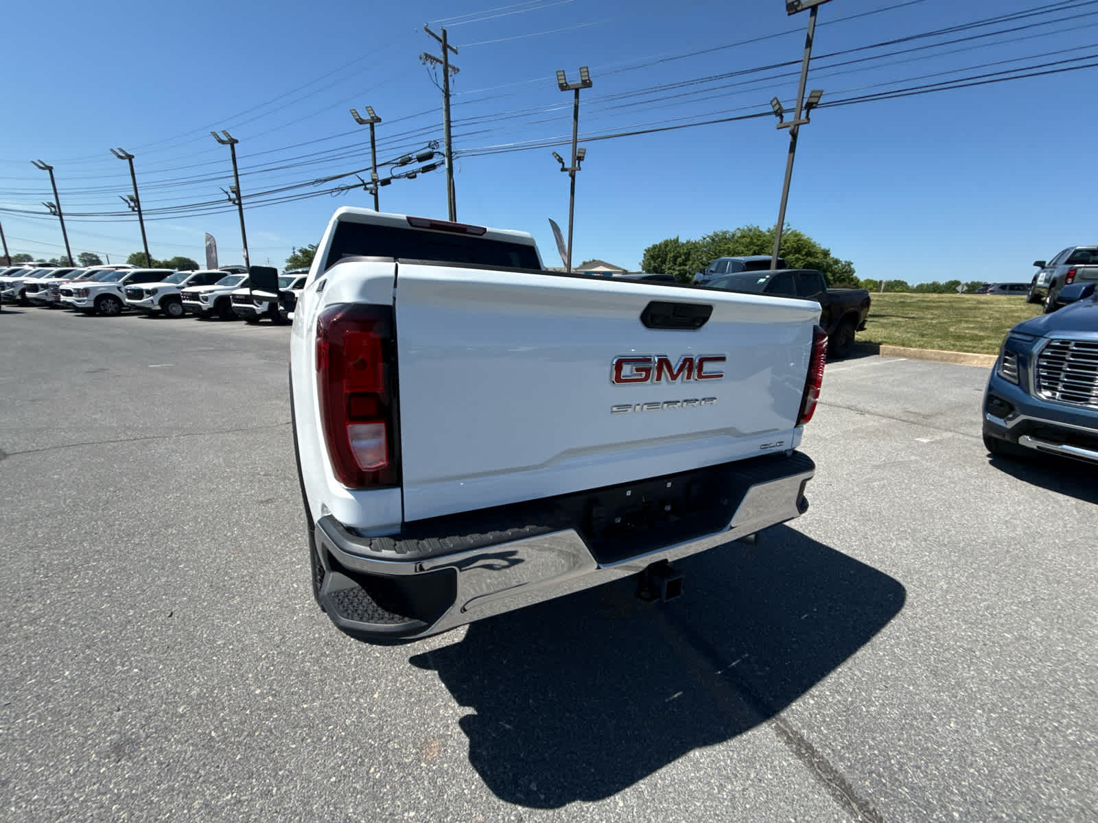 2026 GMC Sierra 2500 HD SLE