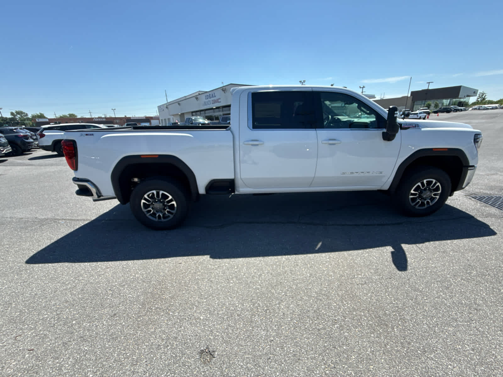 2026 GMC Sierra 2500 HD SLE