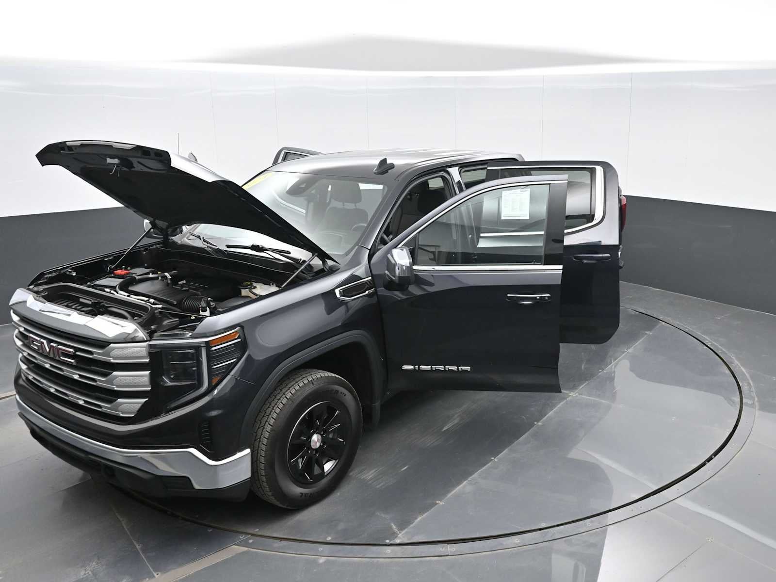 2024 GMC Sierra 1500 SLE