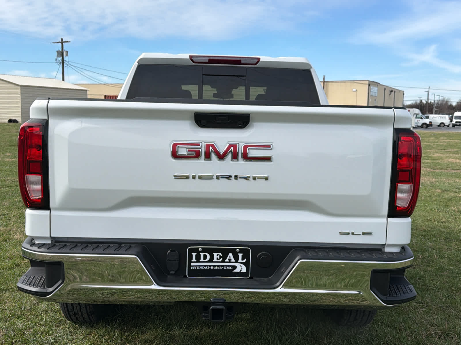 2026 GMC Sierra 1500 SLE