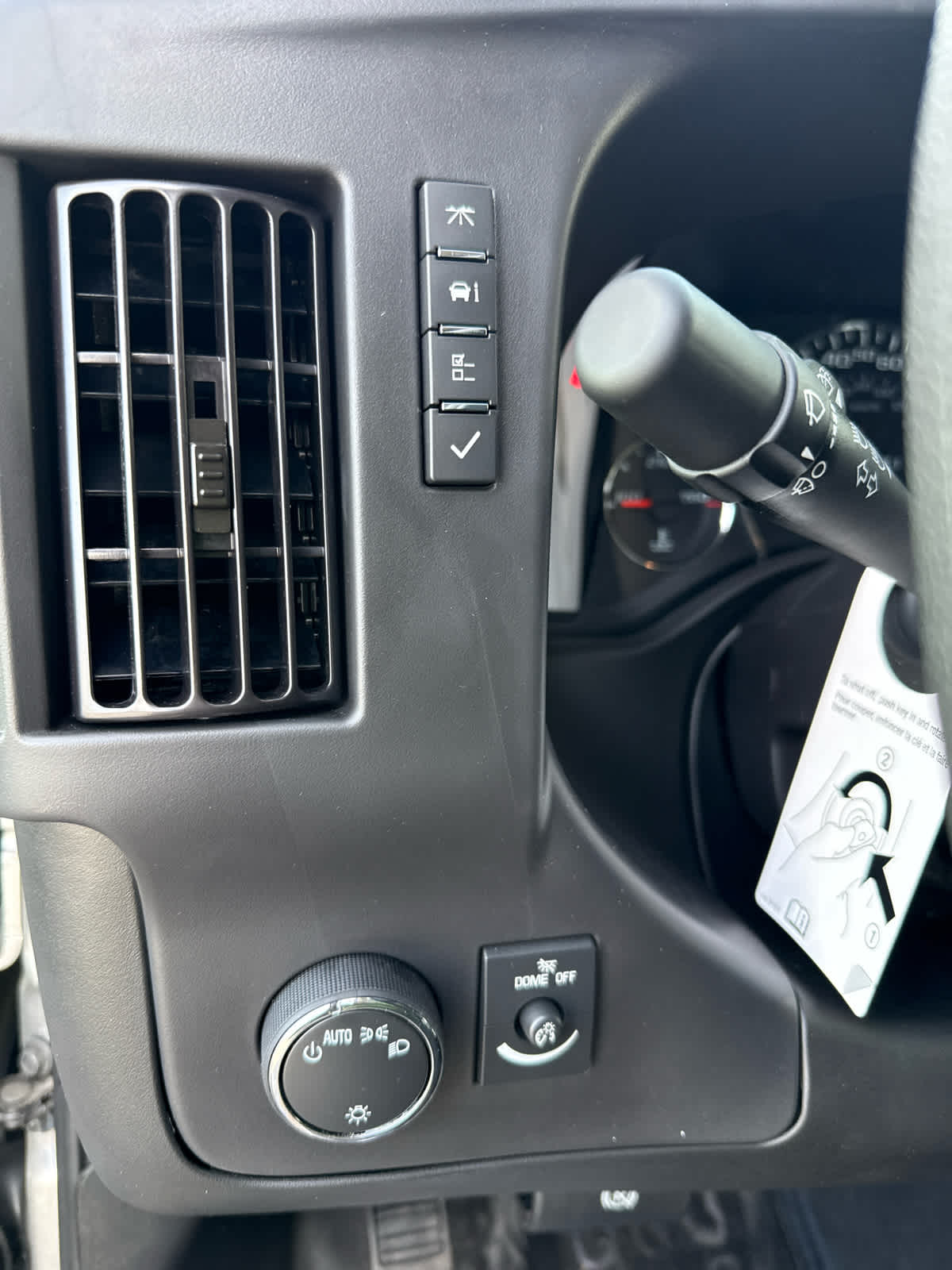 2025 GMC Savana Cargo Work Van