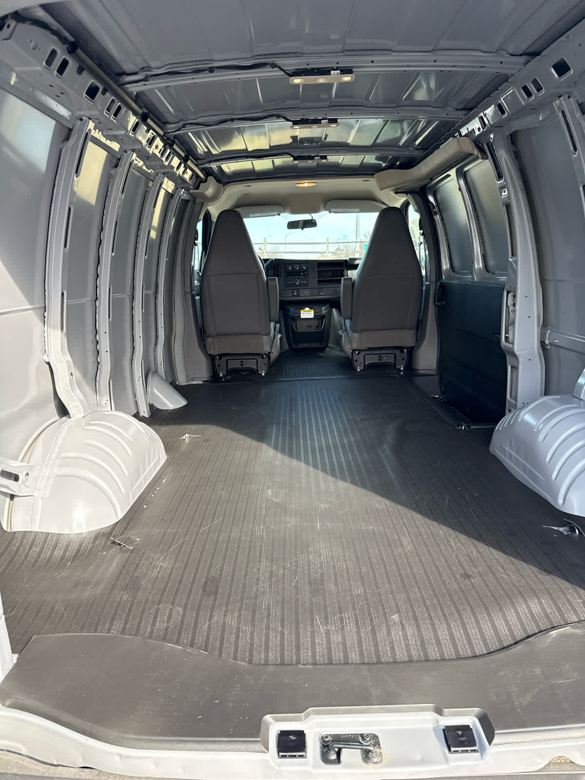 2025 GMC Savana Cargo Work Van