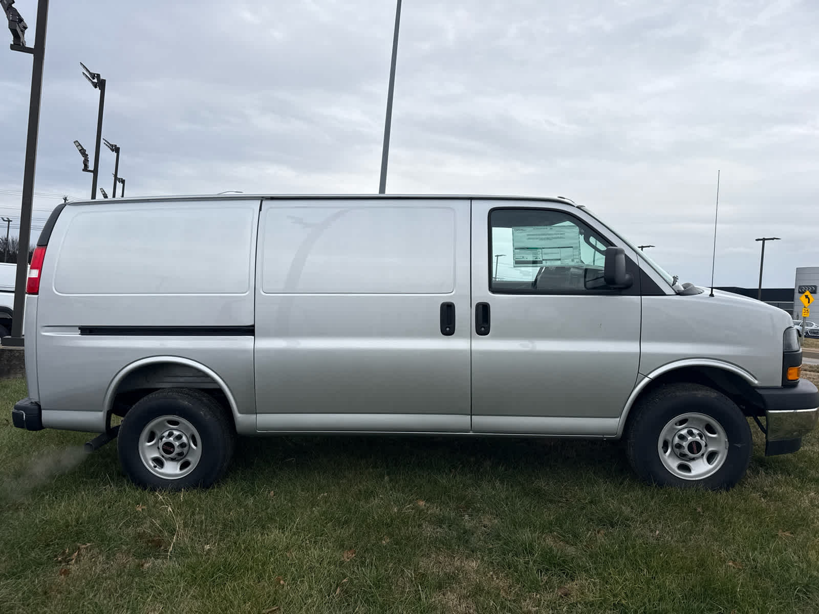 2025 GMC Savana Cargo Work Van