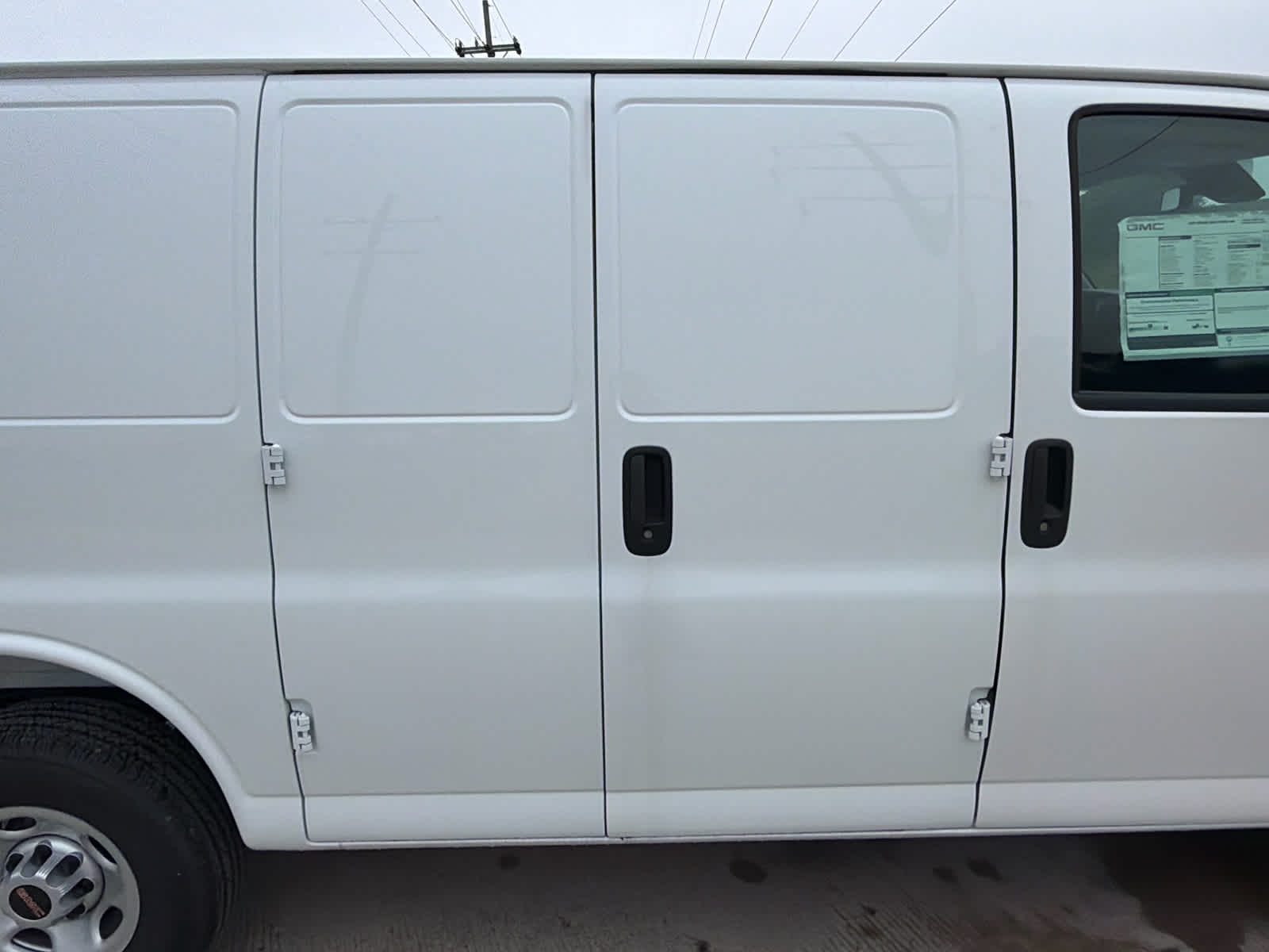 2025 GMC Savana Cargo Work Van