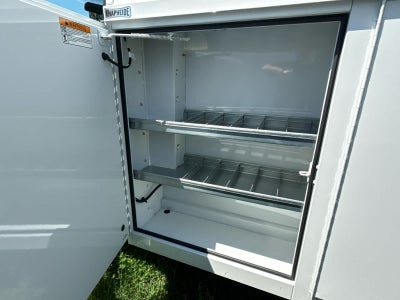 2025 GMC Savana Cutaway 3500 1WT
