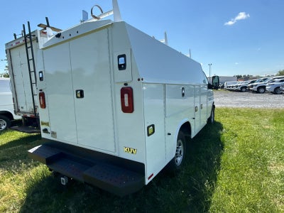 2025 GMC Savana Cutaway 3500 1WT