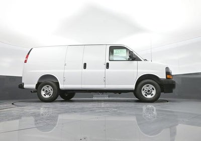 2025 GMC Savana Cargo Work Van