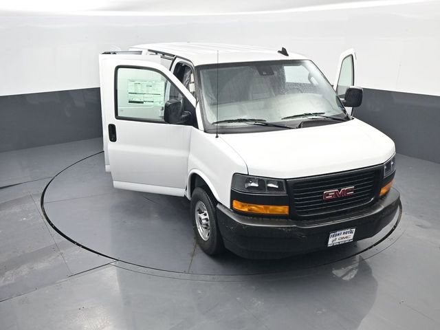 2025 GMC Savana Cargo Work Van