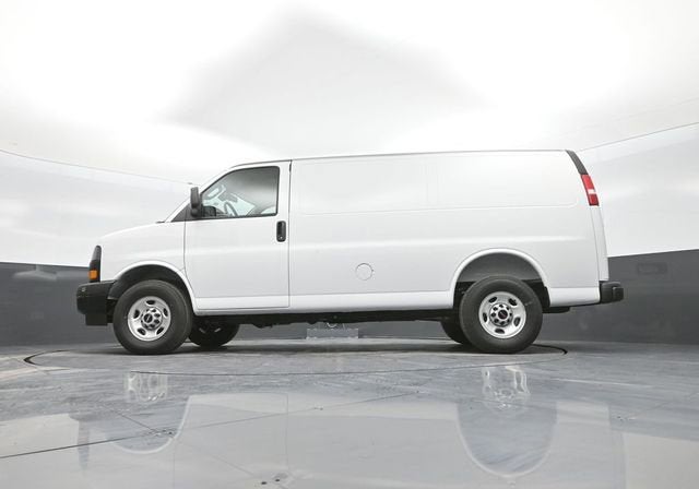 2025 GMC Savana Cargo Work Van
