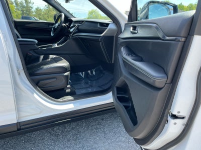 2023 Jeep Grand Cherokee L Altitude 4x4