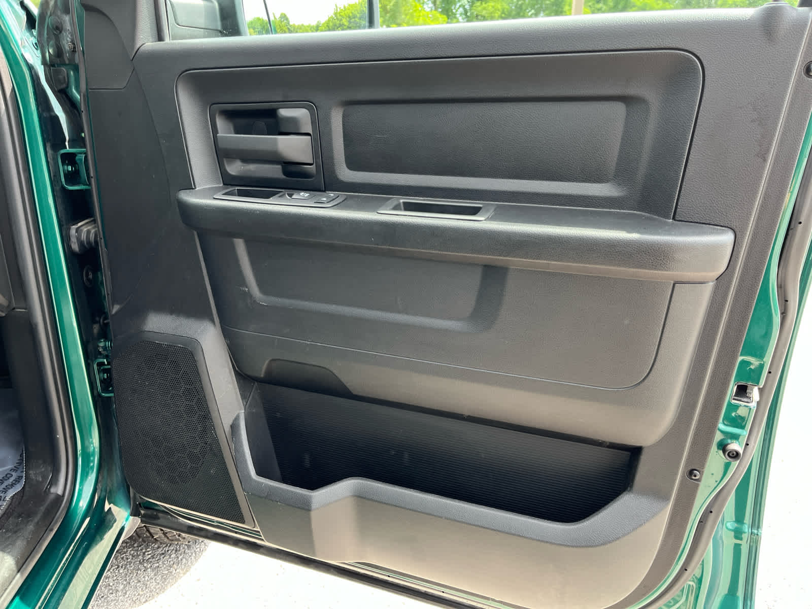 2022 RAM 1500 Classic Tradesman Quad Cab 4x4 6'4' Box