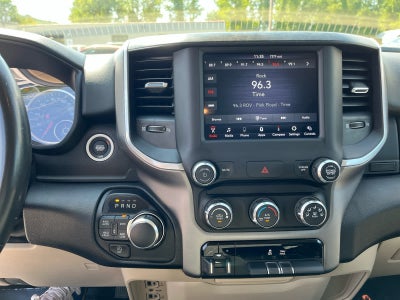2019 RAM 1500 Big Horn/Lone Star Quad Cab 4x4 6'4' Box