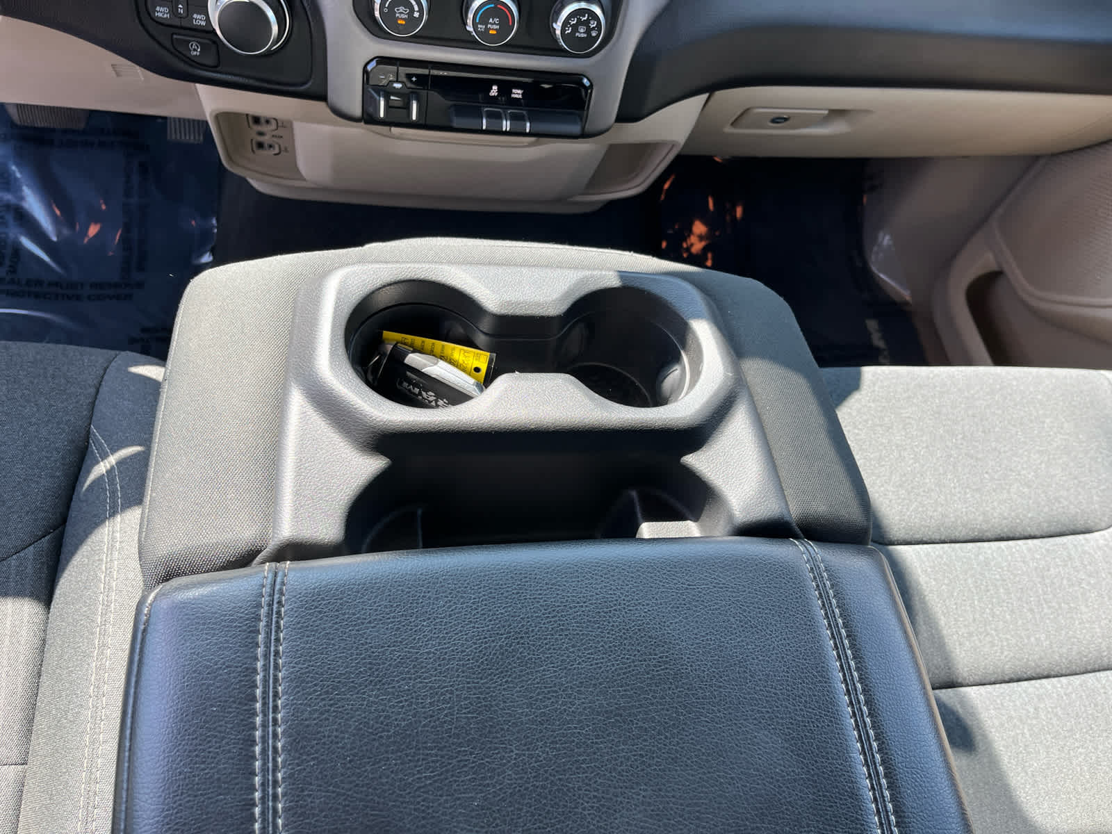 2019 RAM 1500 Big Horn/Lone Star Quad Cab 4x4 6'4' Box