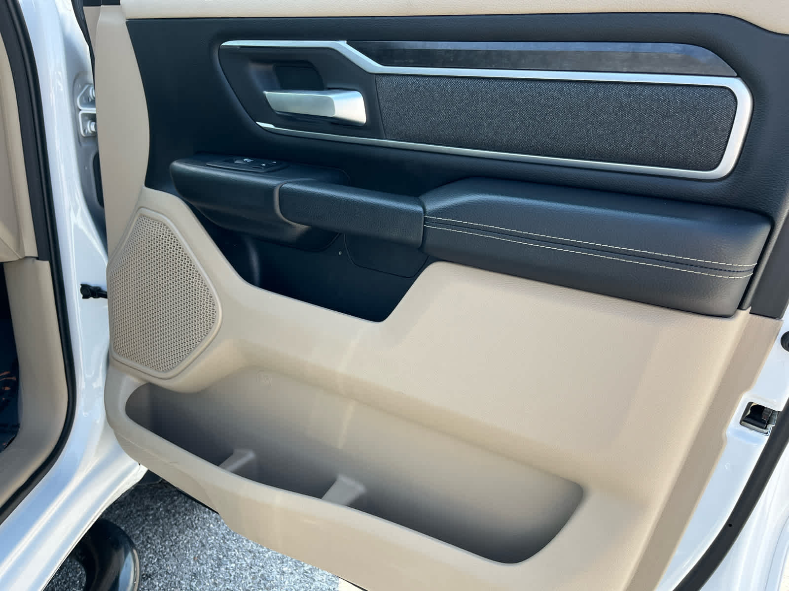 2019 RAM 1500 Big Horn/Lone Star Quad Cab 4x4 6'4' Box