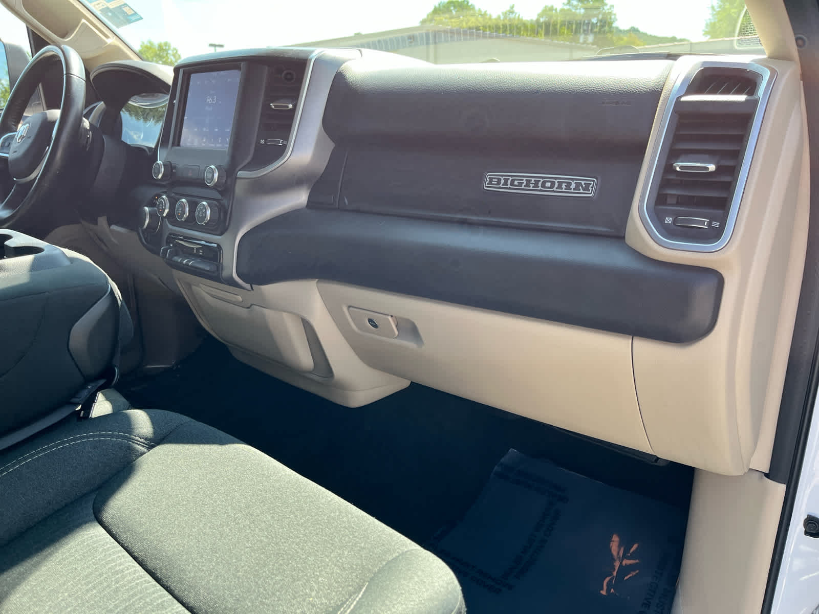 2019 RAM 1500 Big Horn/Lone Star Quad Cab 4x4 6'4' Box