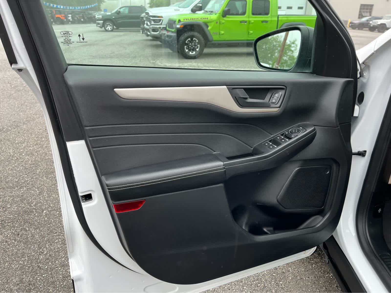 2022 Ford Escape SE Hybrid