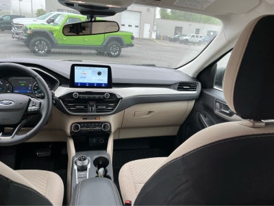 2022 Ford Escape SE Hybrid