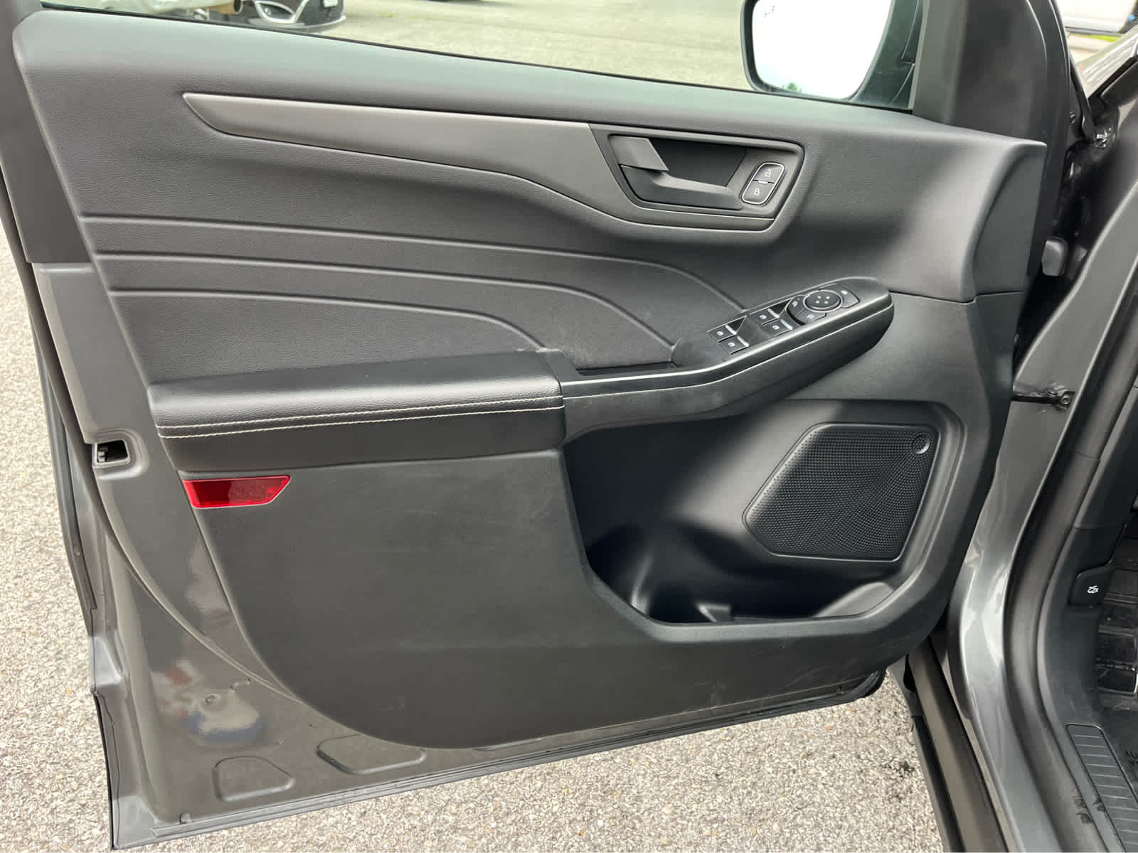 2023 Ford Escape ST-Line Elite