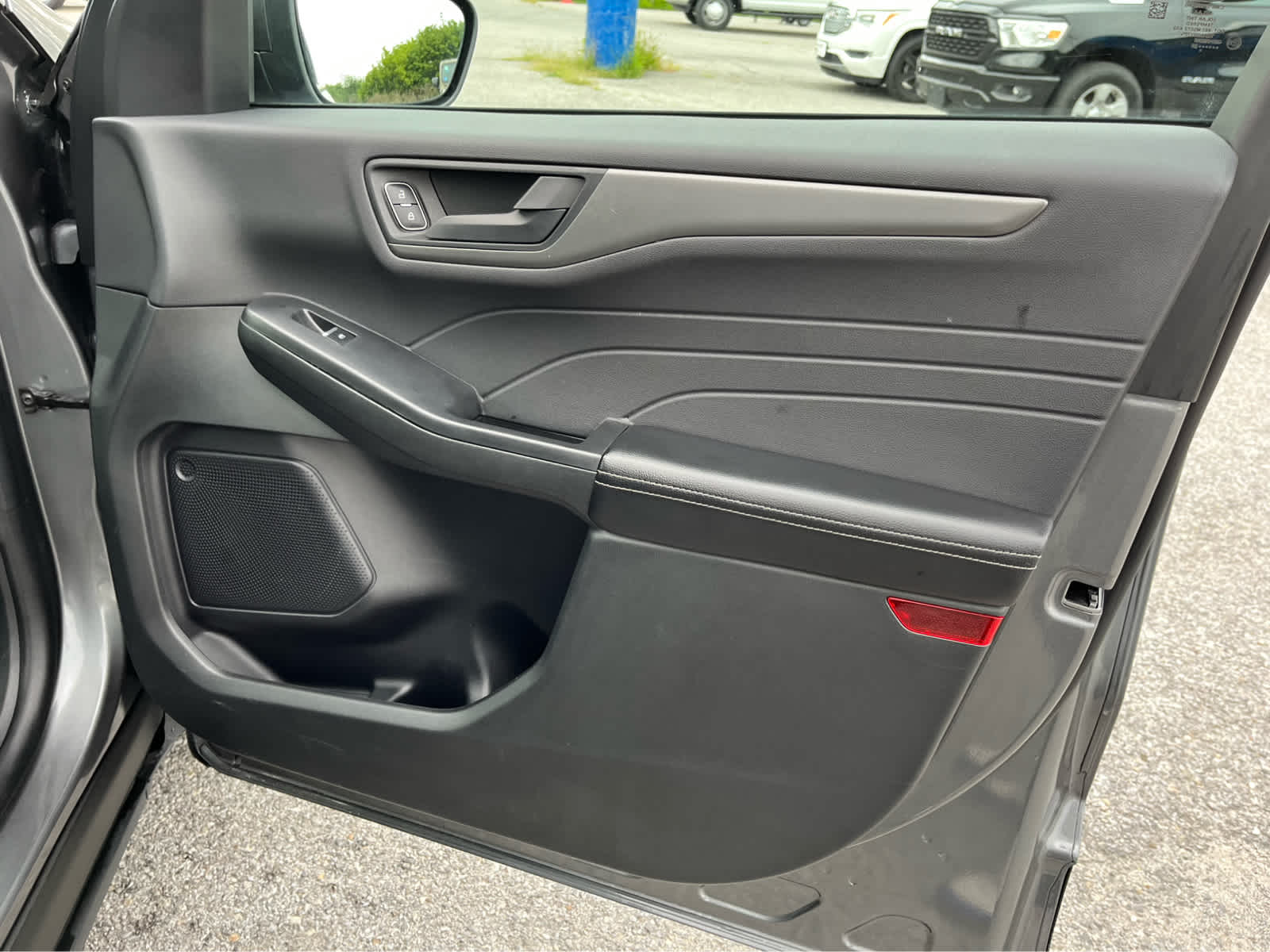 2023 Ford Escape ST-Line Elite