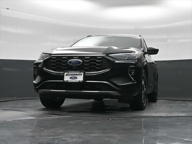 2023 Ford Escape ST-Line Elite