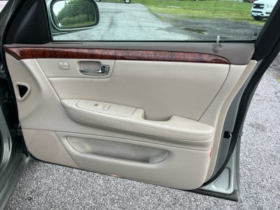 2006 Cadillac DTS Standard