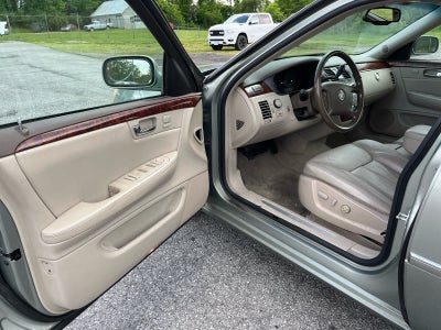 2006 Cadillac DTS Standard