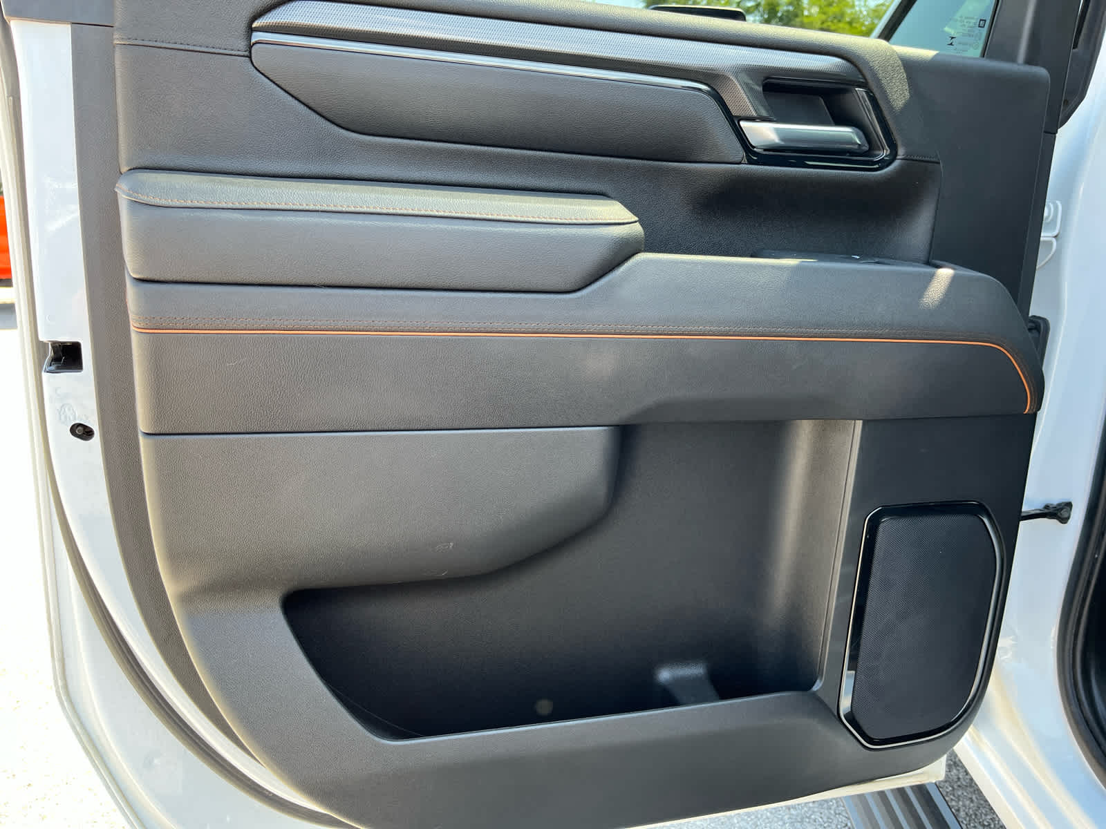 2025 GMC Sierra 2500HD 4WD Crew Cab Standard Bed AT4