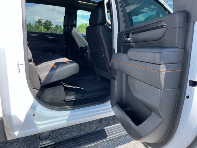 2025 GMC Sierra 2500HD 4WD Crew Cab Standard Bed AT4