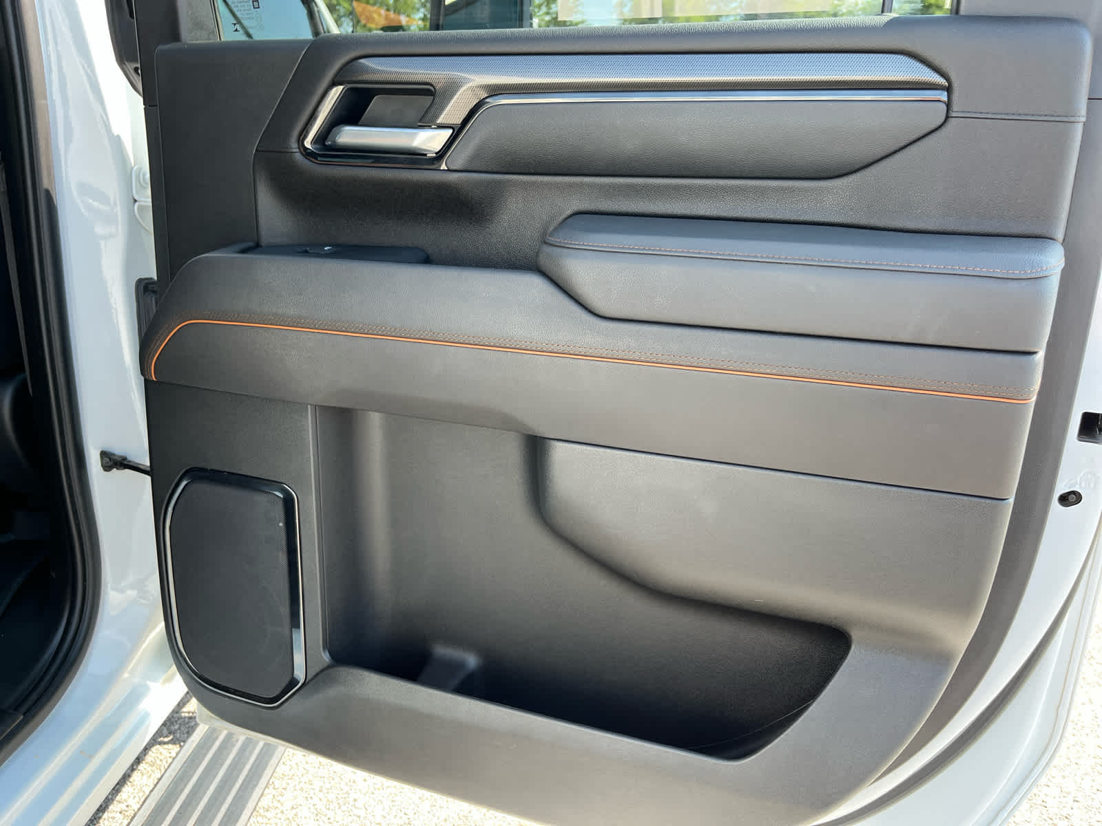 2025 GMC Sierra 2500HD 4WD Crew Cab Standard Bed AT4