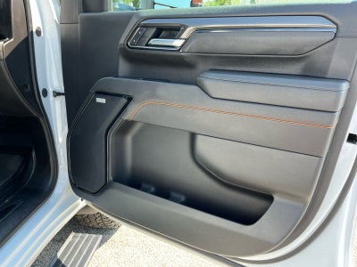 2025 GMC Sierra 2500HD 4WD Crew Cab Standard Bed AT4