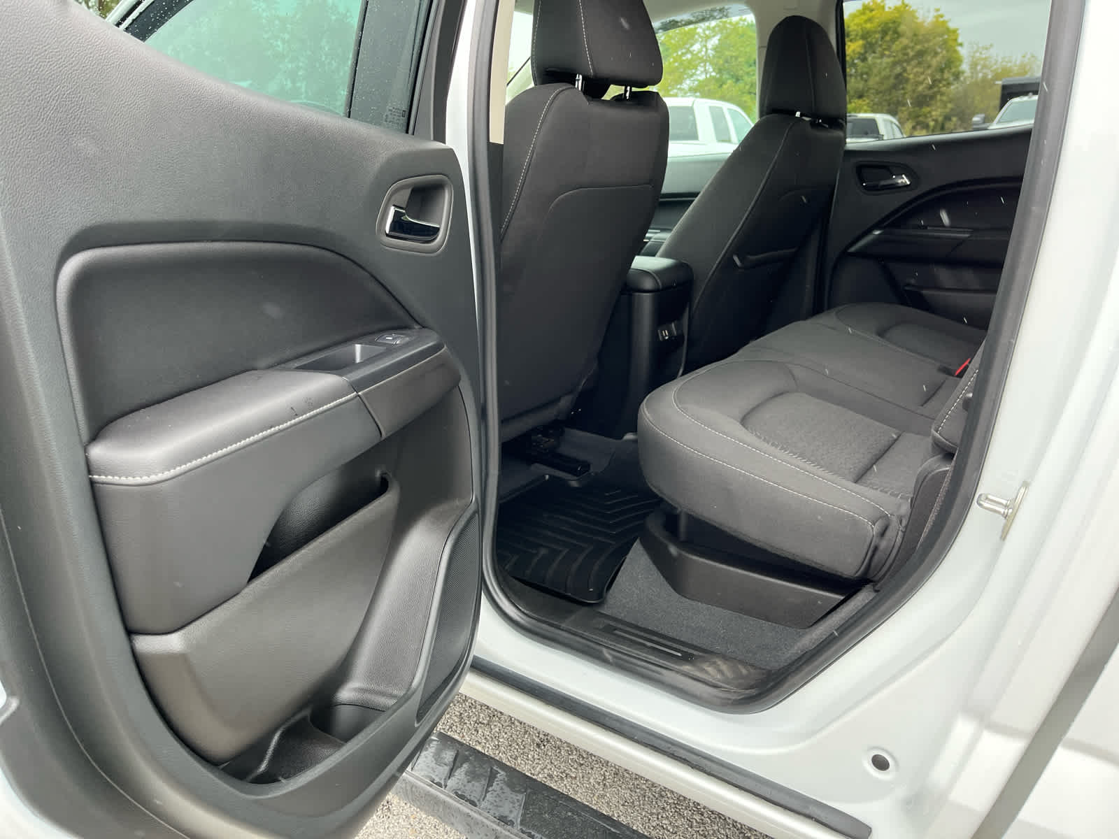 2022 GMC Canyon 4WD Crew Cab Short Box Elevation
