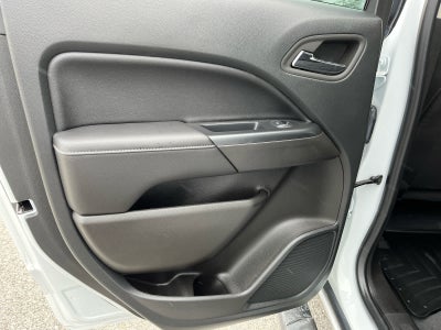 2022 GMC Canyon 4WD Crew Cab Short Box Elevation