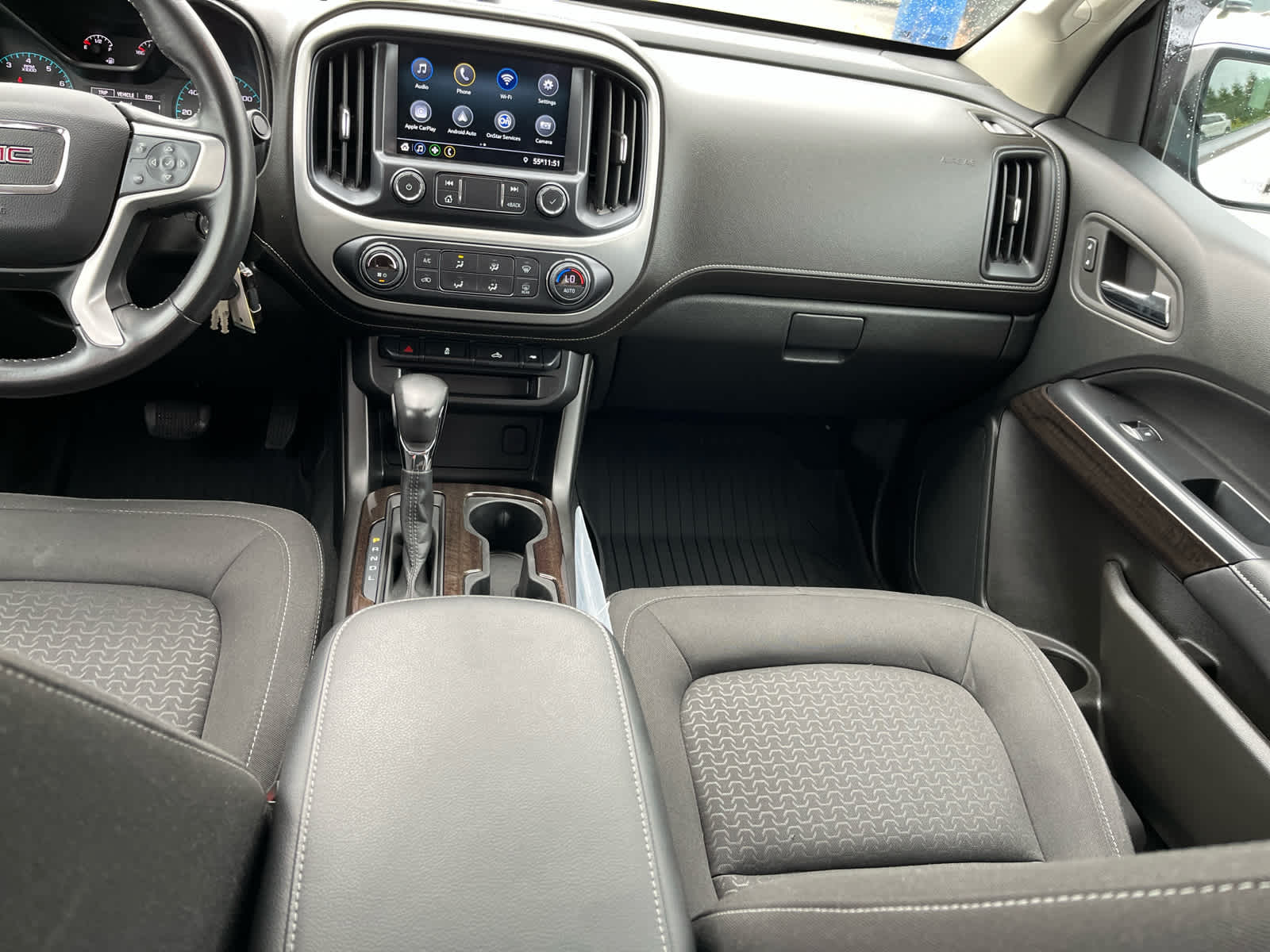 2022 GMC Canyon 4WD Crew Cab Short Box Elevation