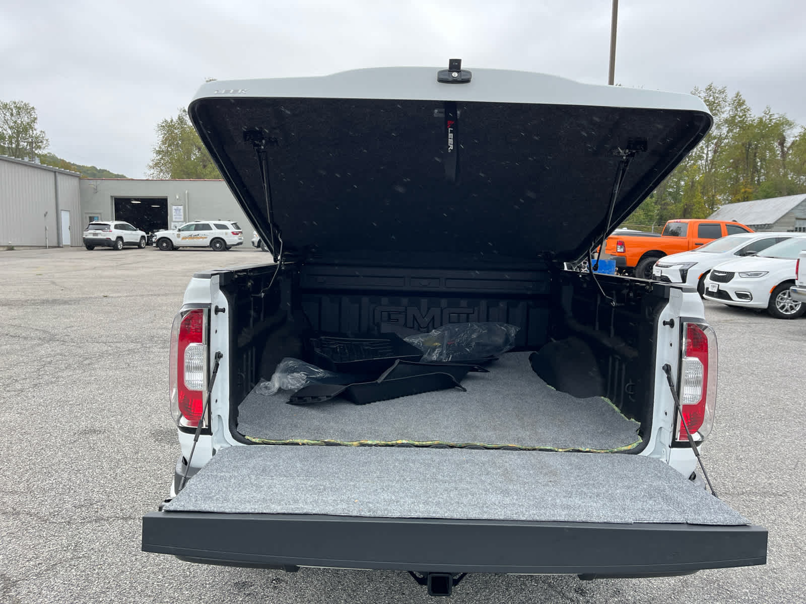 2022 GMC Canyon 4WD Crew Cab Short Box Elevation